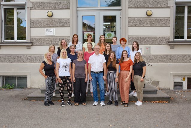 LehrerInnen_Gruppenfoto